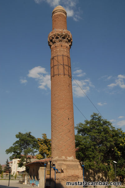 aksaray kzl minare